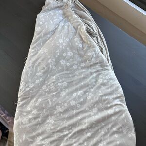 Gunamuna swaddle sleepsack